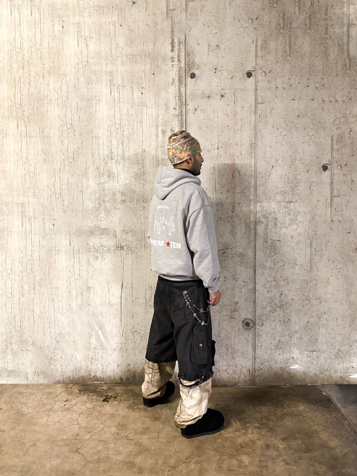 IEA ZIP UP HOODIE GRAY