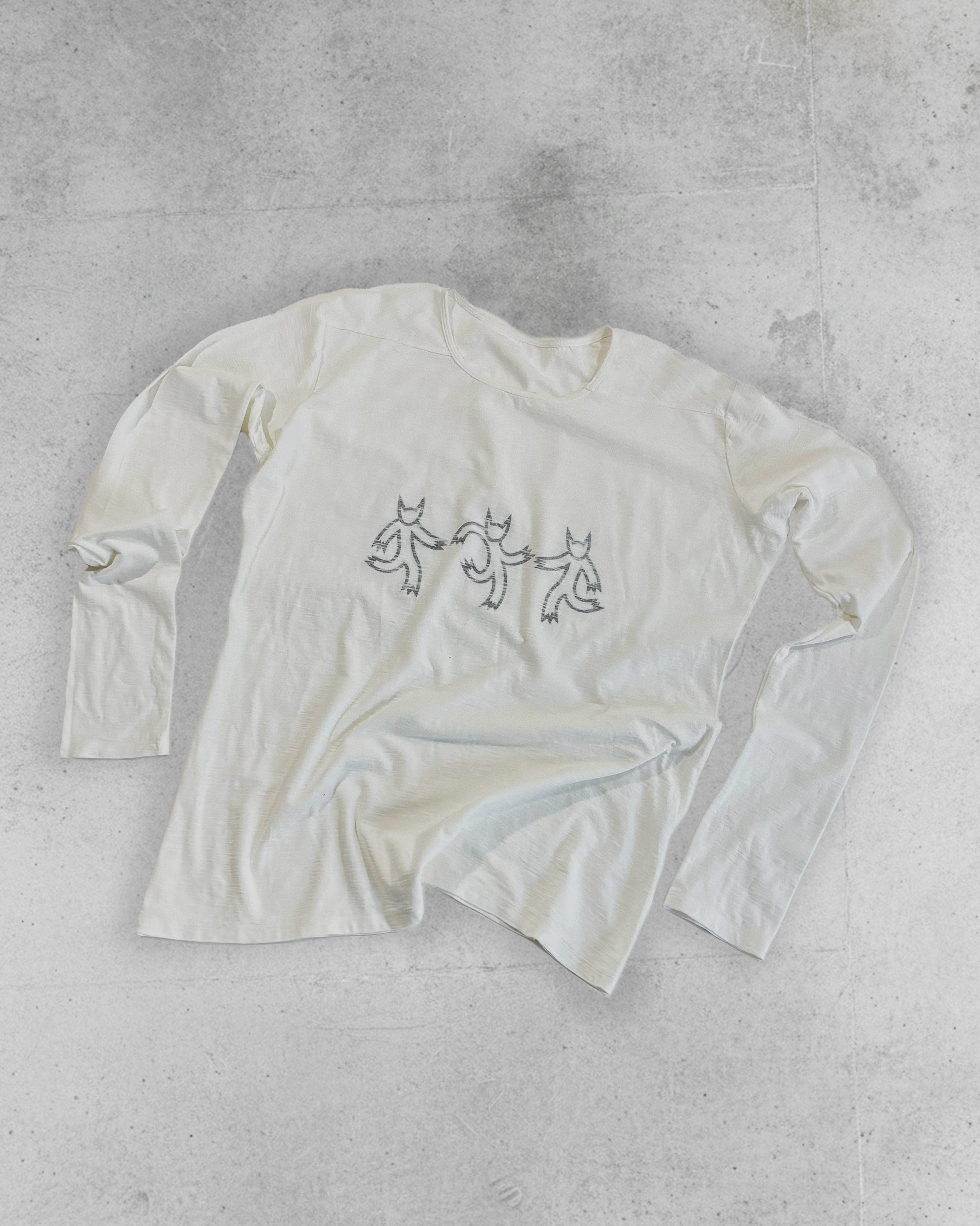 IN & OUT DEMON LONGSLEEVE