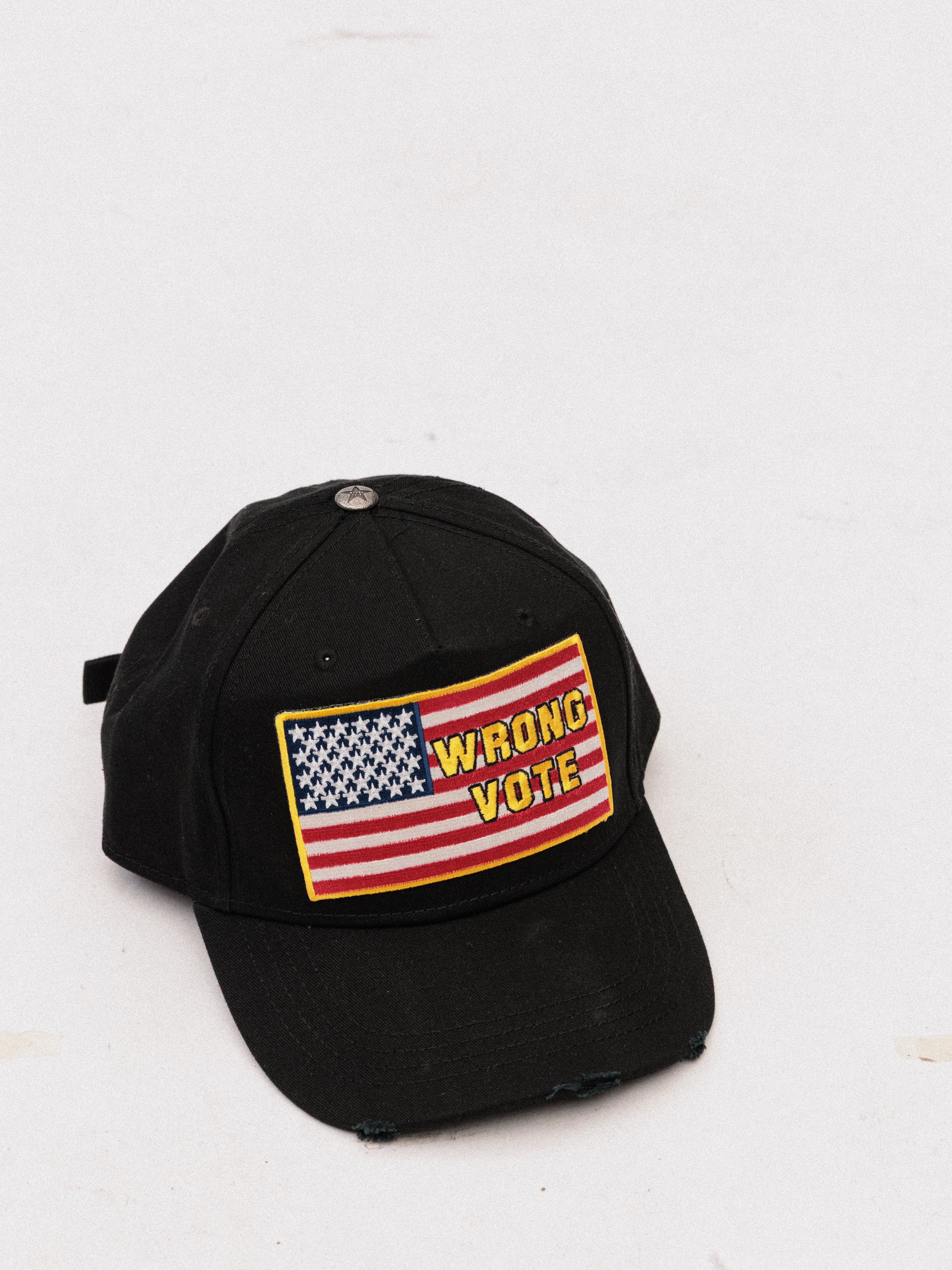 WRONG VOTE CAP BLACK
